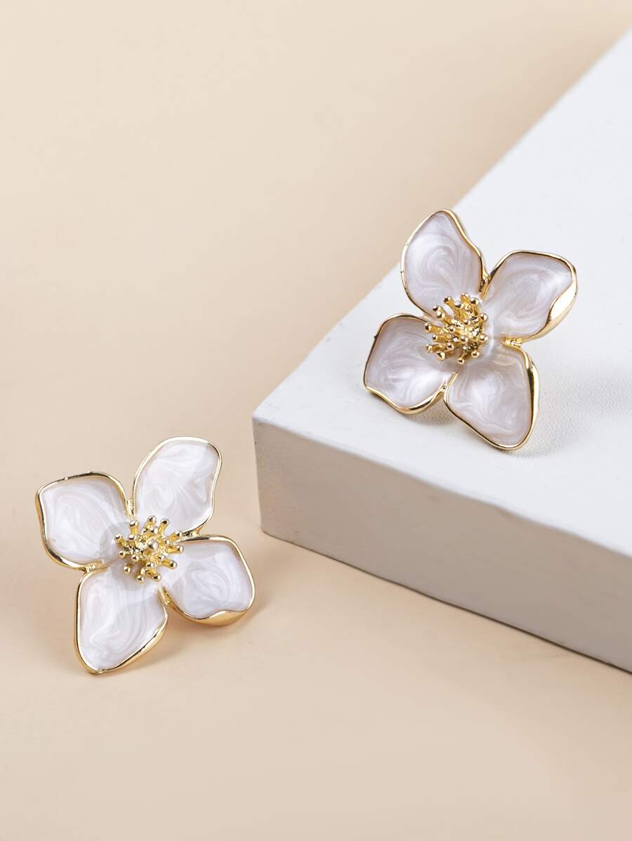 Enamel Flower Stud Earrings – Minimalist Jewellery for Women