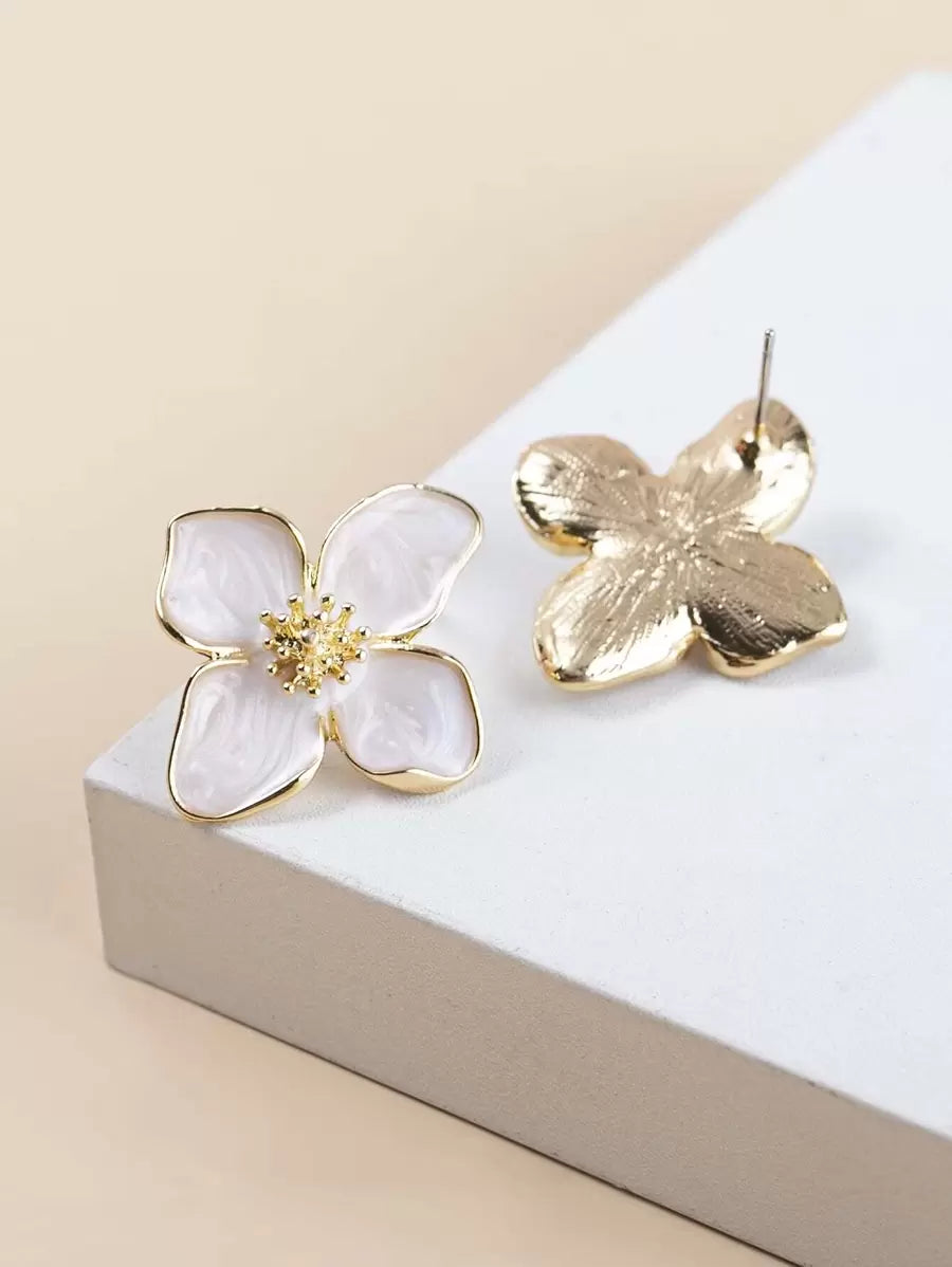 Enamel Flower Stud Earrings – Minimalist Jewellery for Women