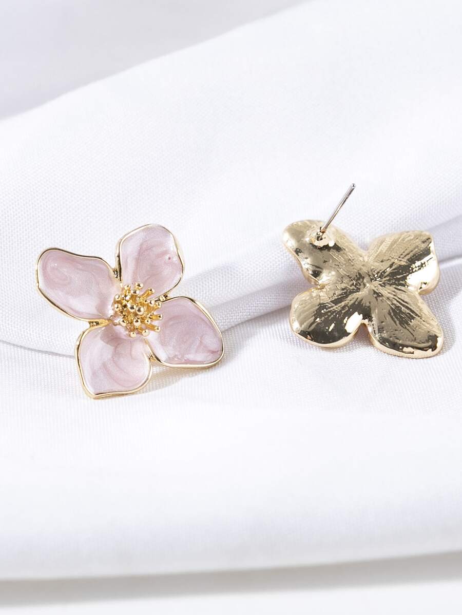 Enamel Flower Stud Earrings – Minimalist Jewellery for Women