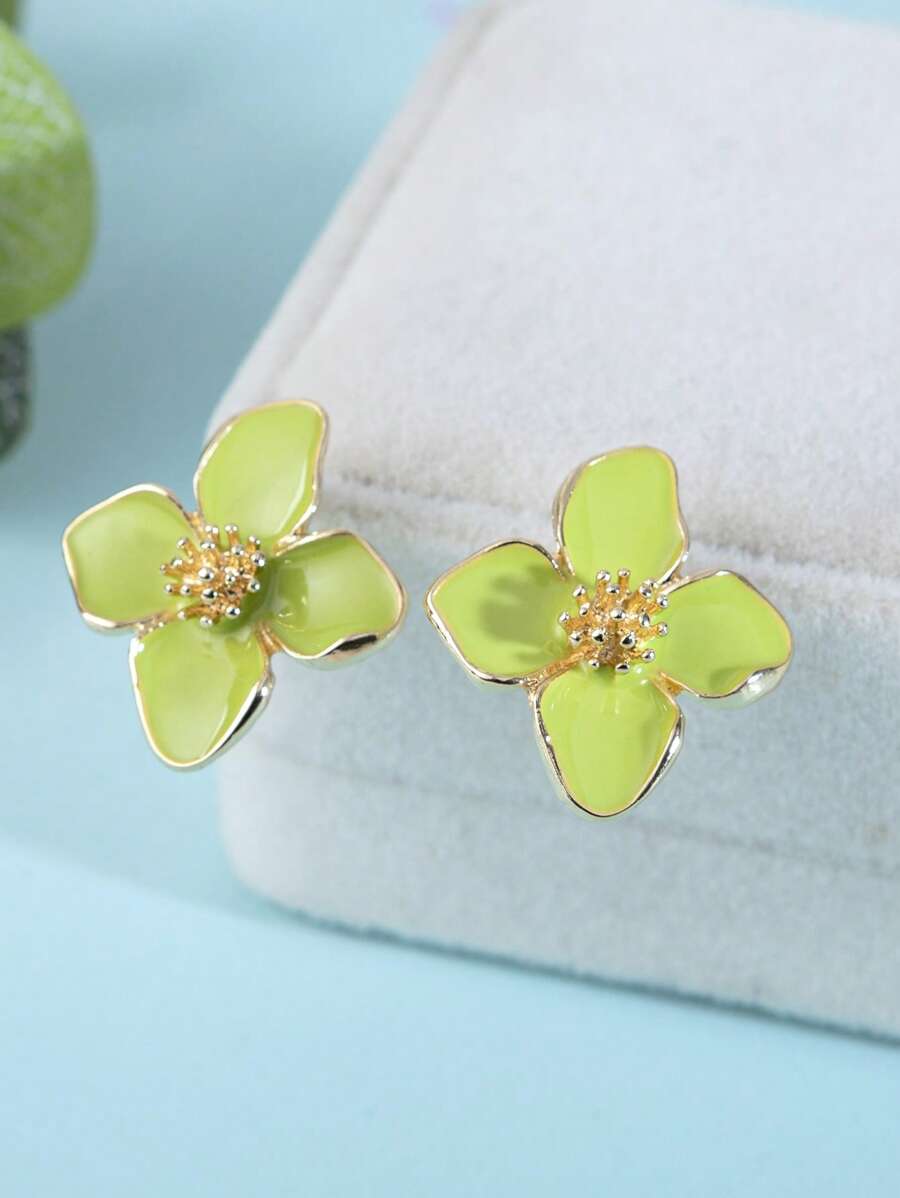 Enamel Flower Stud Earrings – Minimalist Jewellery for Women