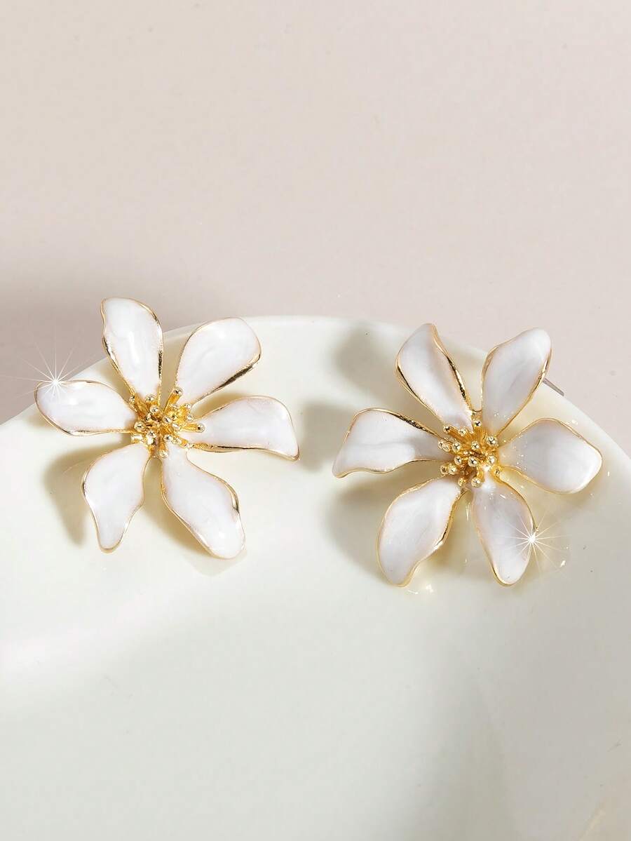 Enamel Flower Stud Earrings – Minimalist Jewellery for Women