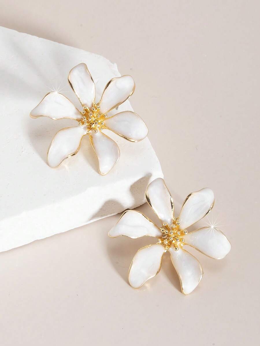 Enamel Flower Stud Earrings – Minimalist Jewellery for Women