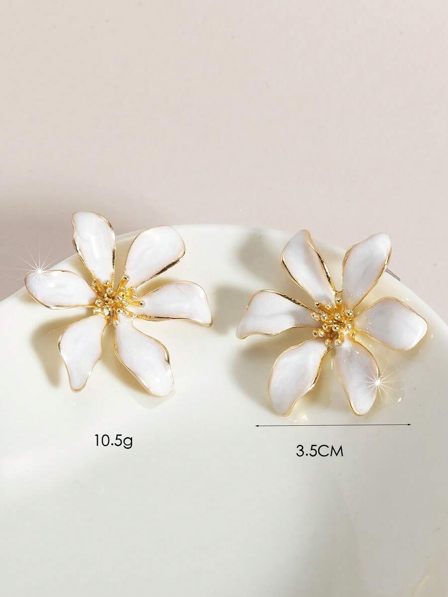 Enamel Flower Stud Earrings – Minimalist Jewellery for Women