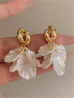 Long Tassel Shell Flower Earrings – Statement Jewellery for Women
