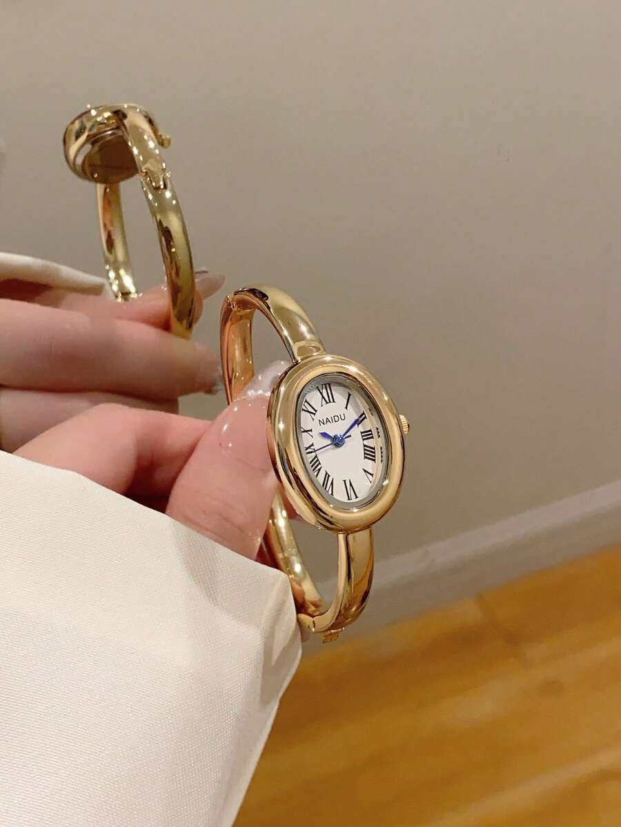 Oval Green Dial Bracelet Watch – Minimalist Dress Watch for Women