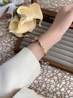 Oval Green Dial Bracelet Watch – Minimalist Dress Watch for Women