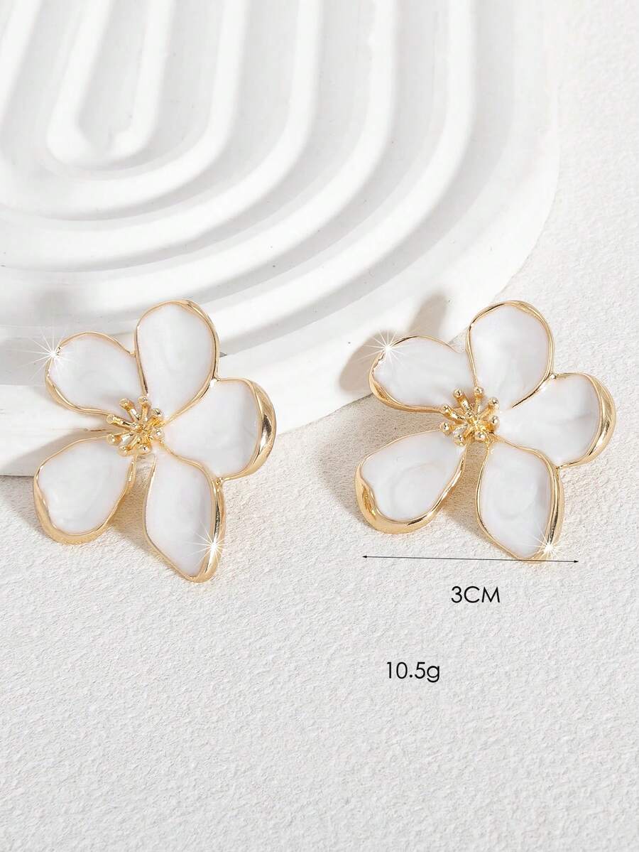 Enamel Flower Stud Earrings – Minimalist Jewellery for Women