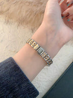 Oval Green Dial Bracelet Watch – Minimalist Dress Watch for Women