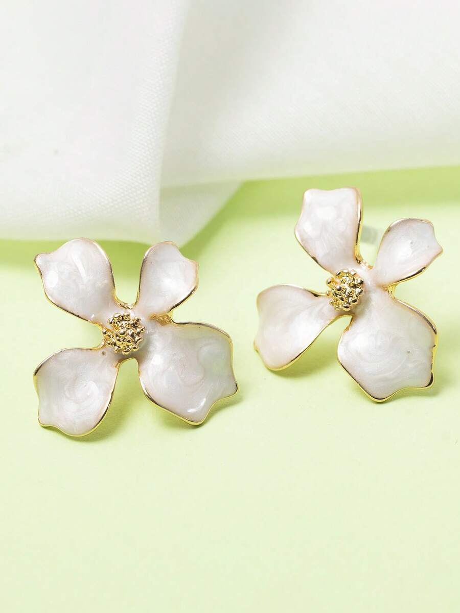 Enamel Flower Stud Earrings – Minimalist Jewellery for Women