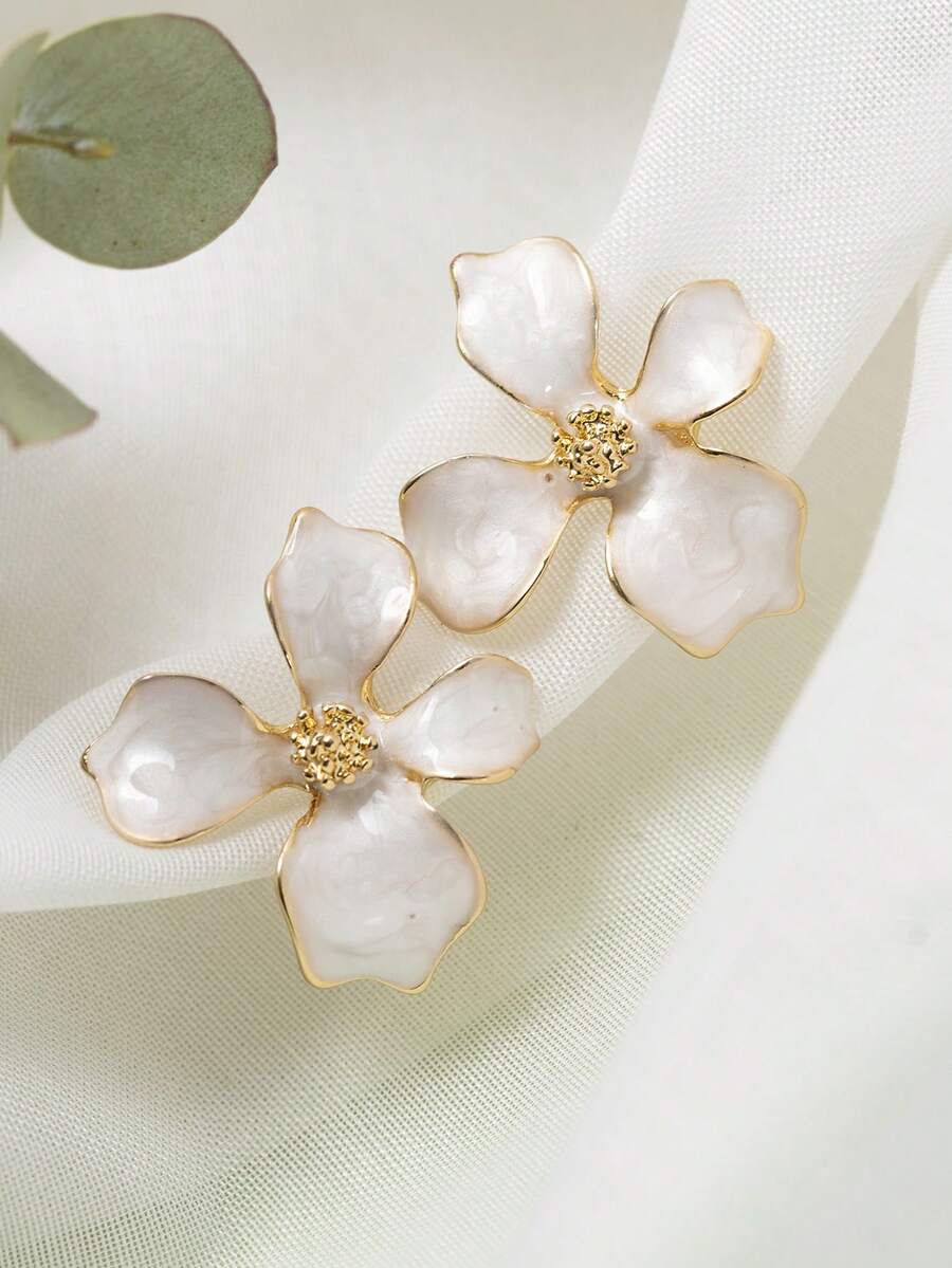 Enamel Flower Stud Earrings – Minimalist Jewellery for Women