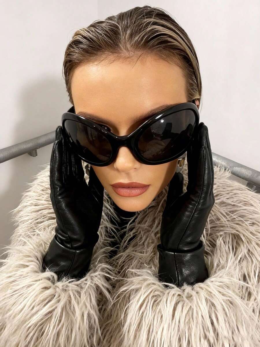 Wraparound Shield Fashion Glasses – Y2K Beach Eyewear for Women