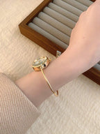 Oval Green Dial Bracelet Watch – Minimalist Dress Watch for Women