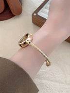 Oval Green Dial Bracelet Watch – Minimalist Dress Watch for Women