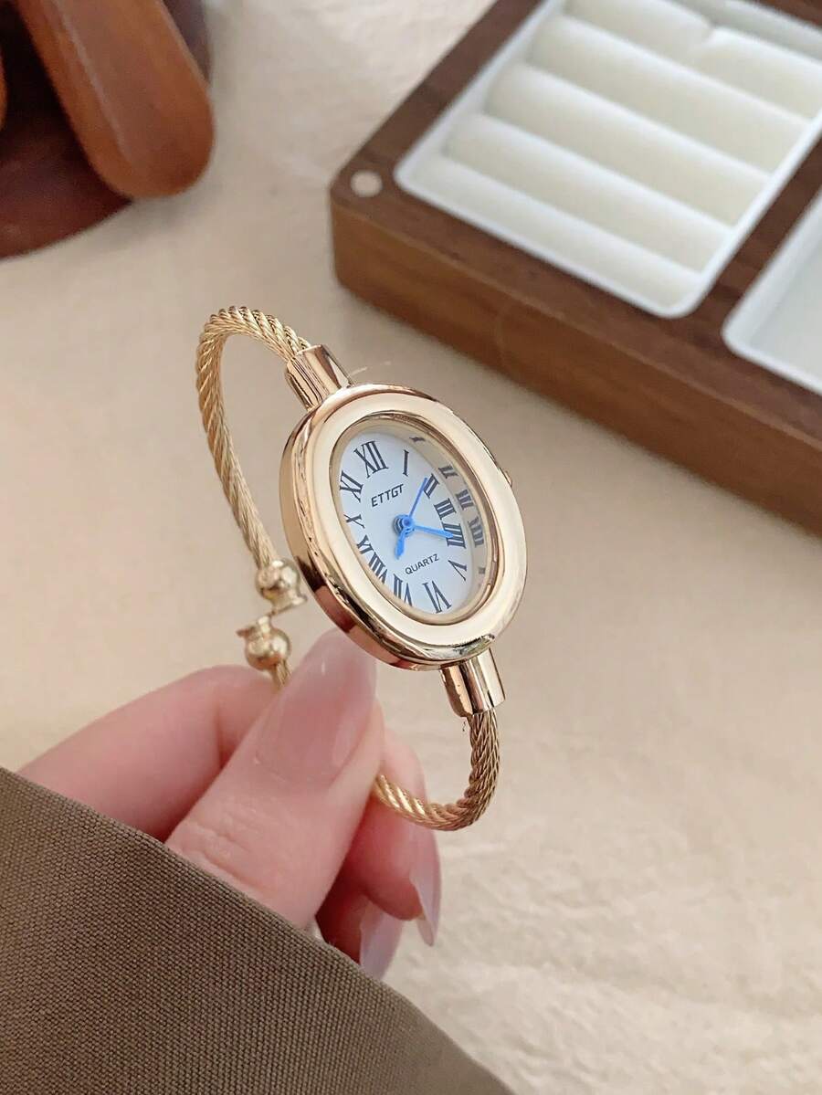 Oval Green Dial Bracelet Watch – Minimalist Dress Watch for Women