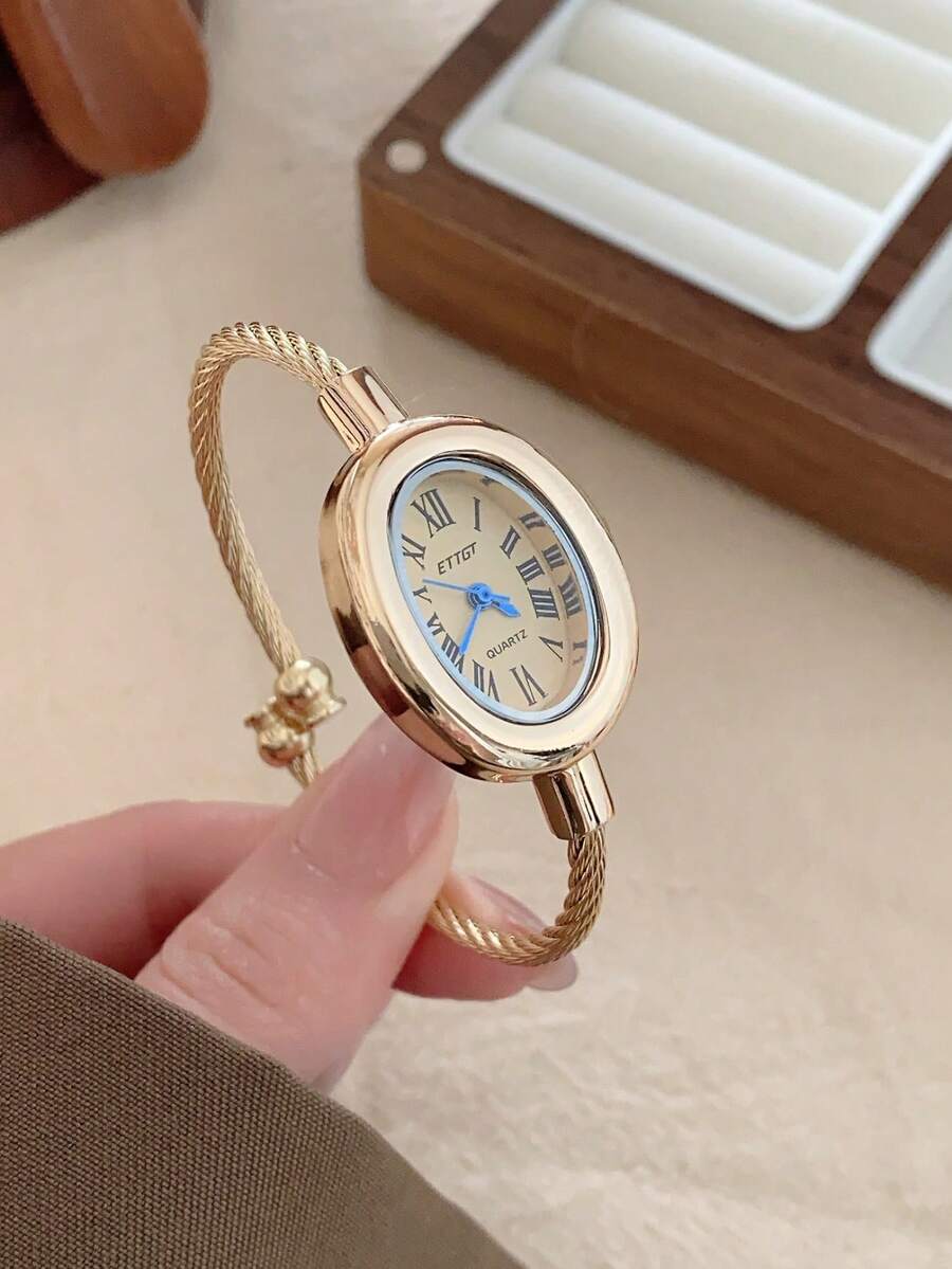 Oval Green Dial Bracelet Watch – Minimalist Dress Watch for Women