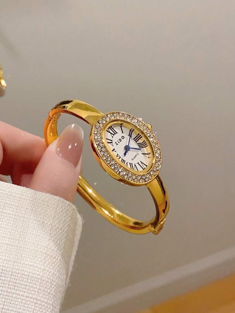 Oval Green Dial Bracelet Watch – Minimalist Dress Watch for Women