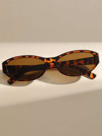 Unisex Oval Fashion Glasses – Street Style Eyewear in Multiple Colours