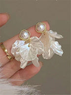 Long Tassel Shell Flower Earrings – Statement Jewellery for Women