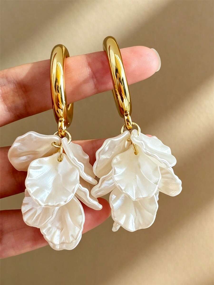 Long Tassel Shell Flower Earrings – Statement Jewellery for Women