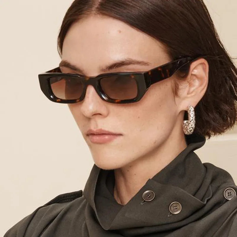Vintage Rectangle Sunglasses – Women's Retro UV400 Fashion Eyewear