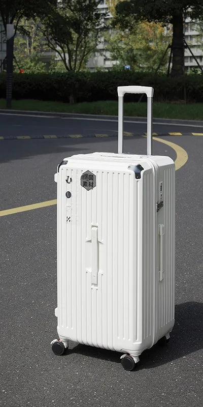 Oversized Spinner Suitcase – High Capacity 5-Wheel Trolley Luggage with Lock