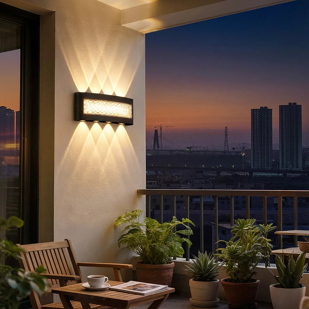 LED Aluminium Outdoor Wall Sconce in b-7w