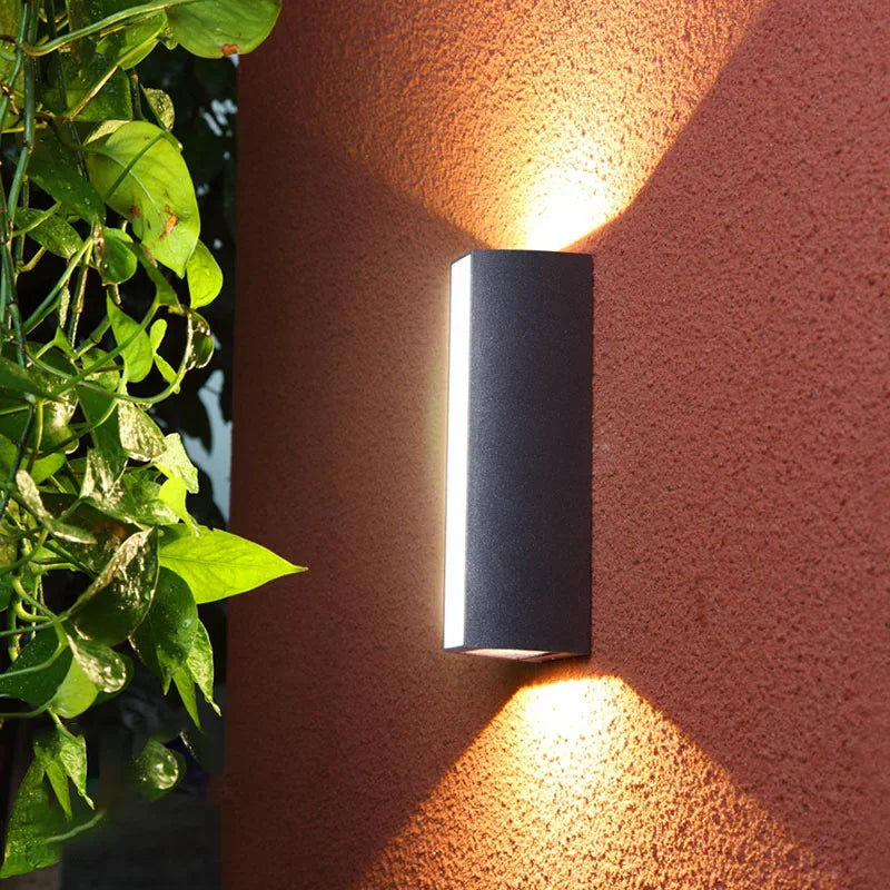 Modern Outdoor LED Strip Wall Lamp in cold white in a stairwell