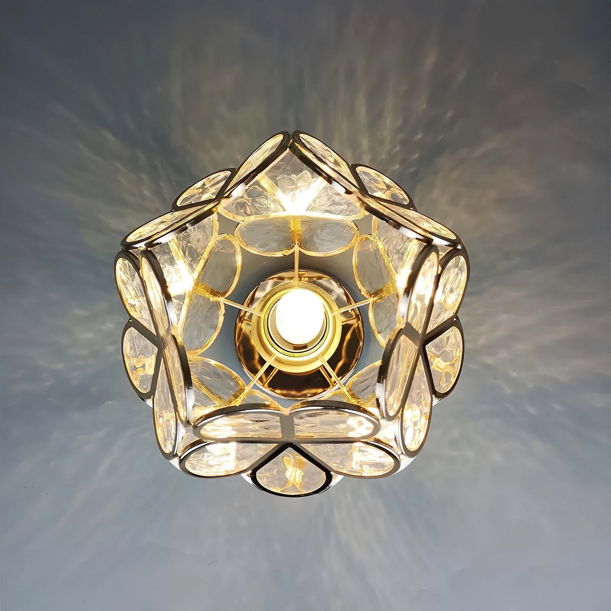 Artistic Glass Ceiling Light with Floral Design - FlowerHall in d20h25cm in a kitchen