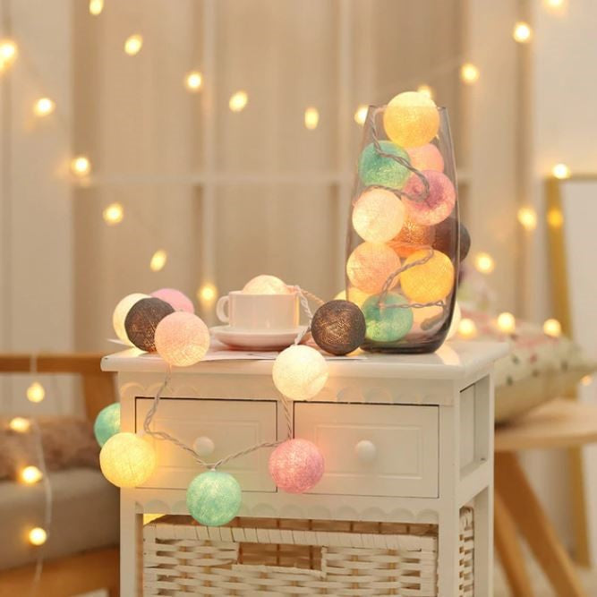 Cheerful Cotton Light-Up Ball Sling - LumiBall