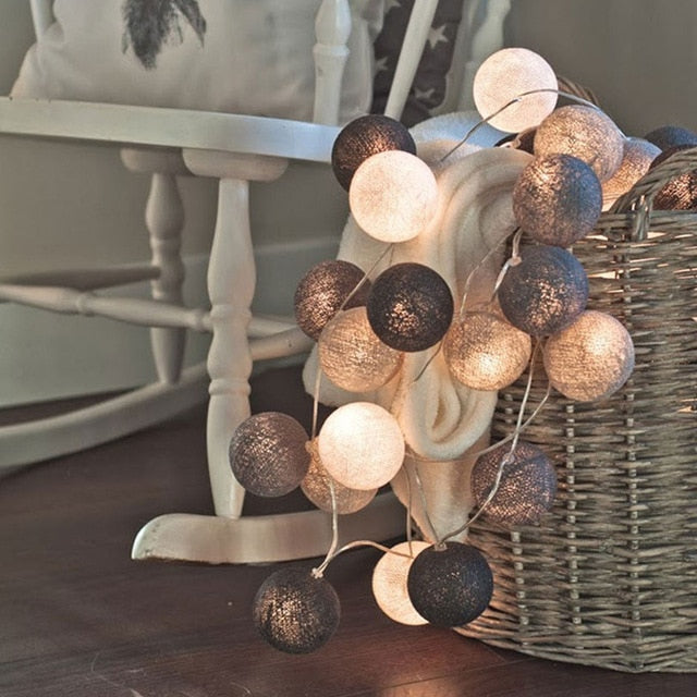 Cheerful Cotton Light-Up Ball Sling - LumiBall