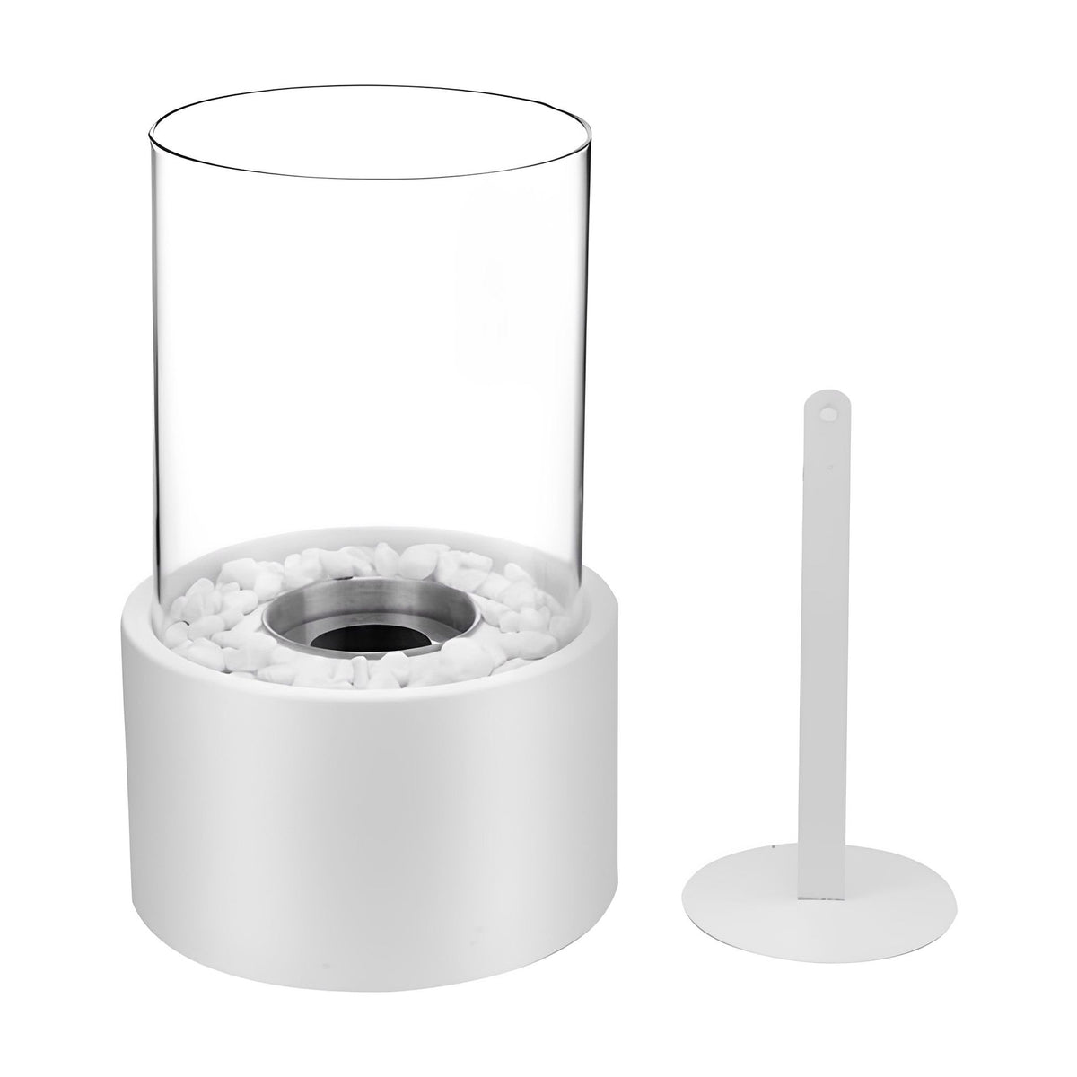 Classic Oil Lamp with Glass Chimney – Lumora Tabletop Flame Lamp in black in a living room