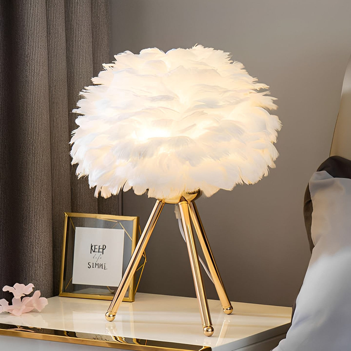 Feather Table Lamp – Pluma Dimmable Ambient Bedside Light in grey