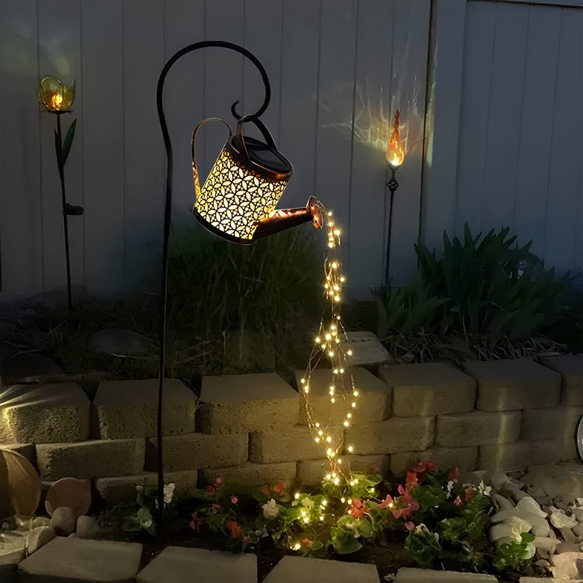 Enchanting Solar Garden Lamp – SolarMagic Weatherproof Outdoor Light