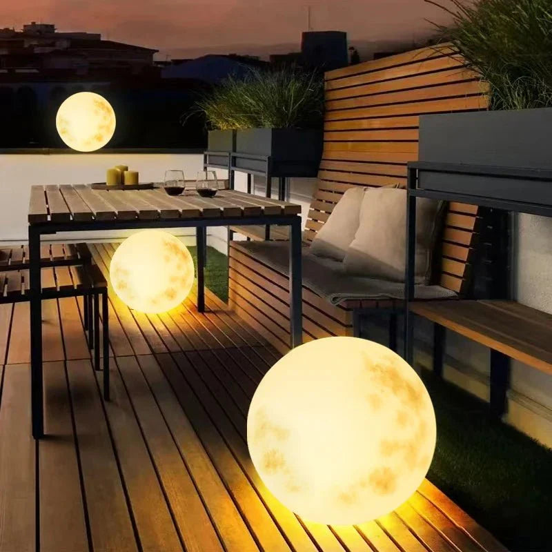 Magical Moonlight Garden Lamp - LunaGlow