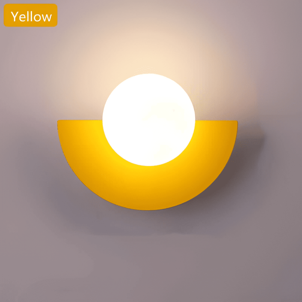 Crescent Moon Wall Lamp – LunaMetal Metal LED Sconce in 20 x 15 cm in a living room
