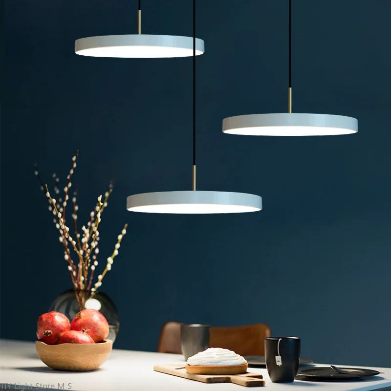 Scandinavian Hanging Lamp with Minimalist Design - Lyssa