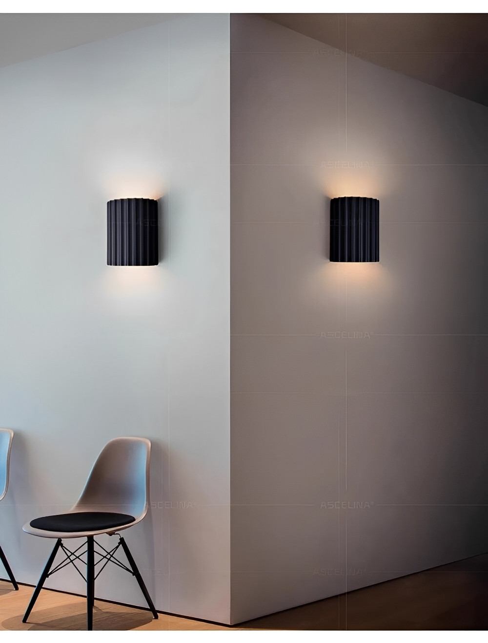 STYLISH RESIN WALL LAMPS - LUMIRESIN in green in a living room
