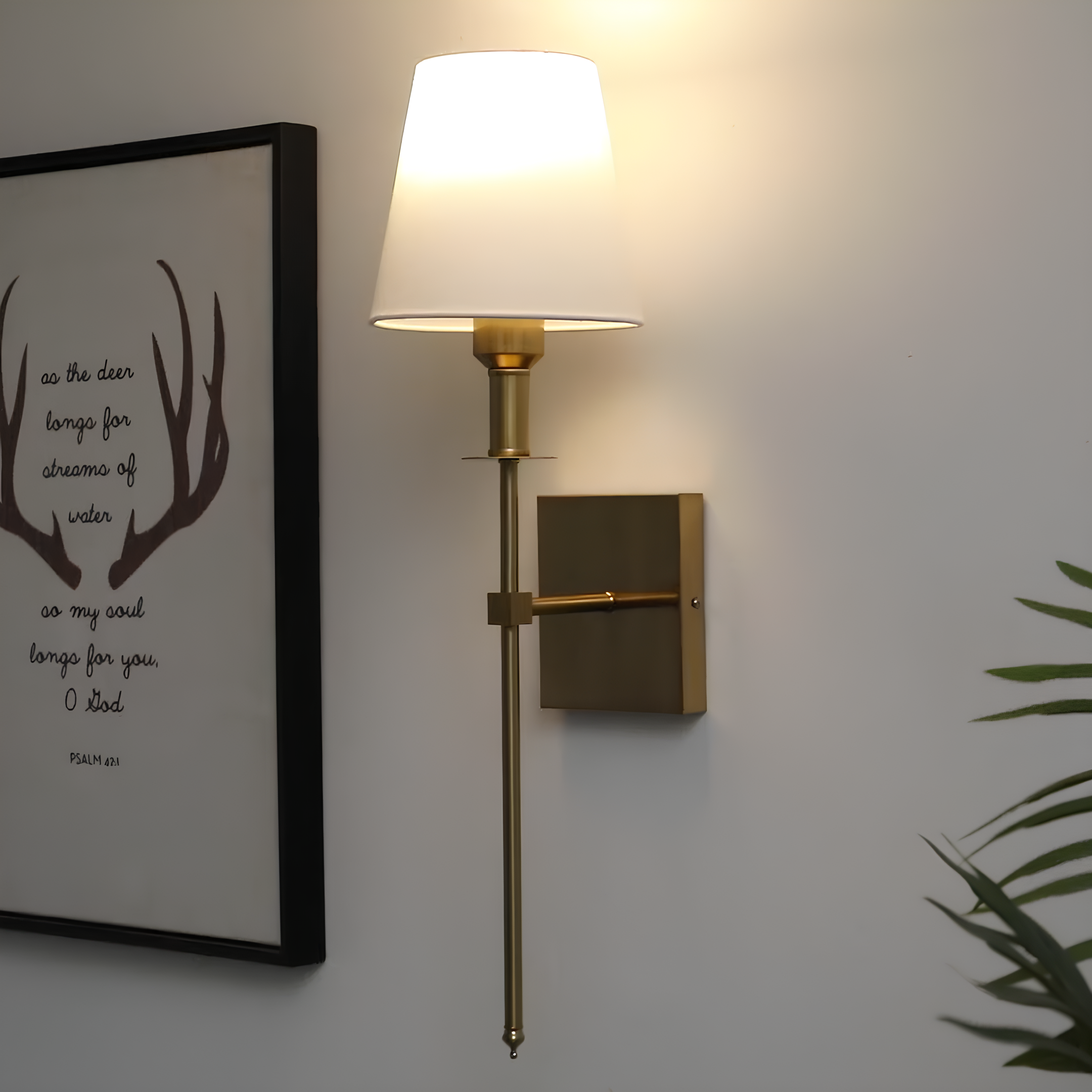 Wireless Luxury Wall Lamp - LumaElegance